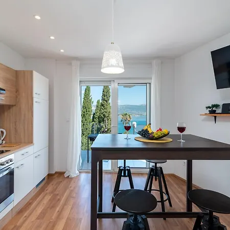 Lotus Apartment