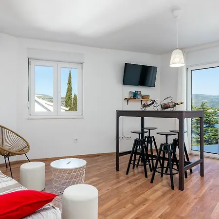 Apartment Lotus