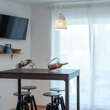 Lotus * トロギール